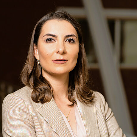 Dr. Paula Marques